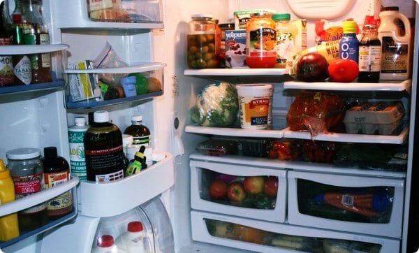 Không nên cho thức ăn quá nhiều vào tủ lạnh