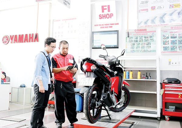 Yamaha phát triển dịch vụ sửa chữa lưu động tại Việt Nam  Thợ sửa chữa