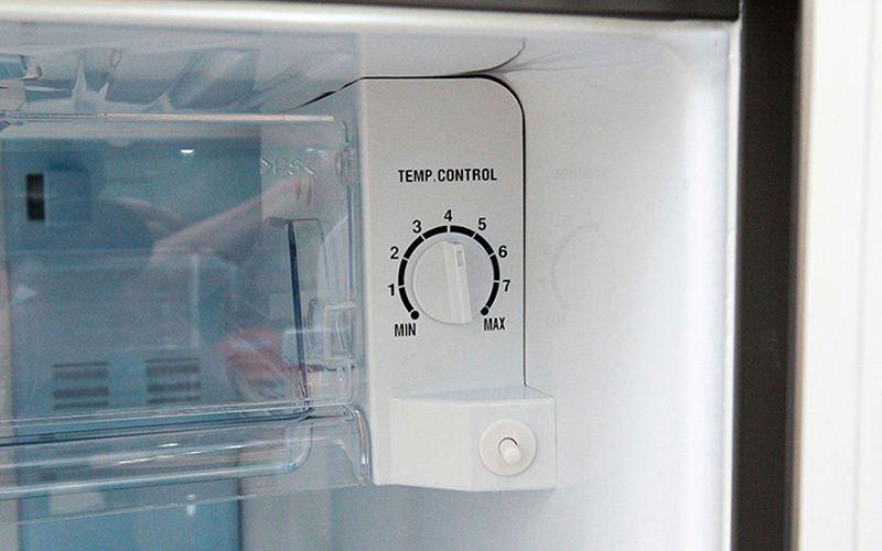  Tùy chỉnh nhiệt độ tùy theo lượng thực phẩm trong tủ 