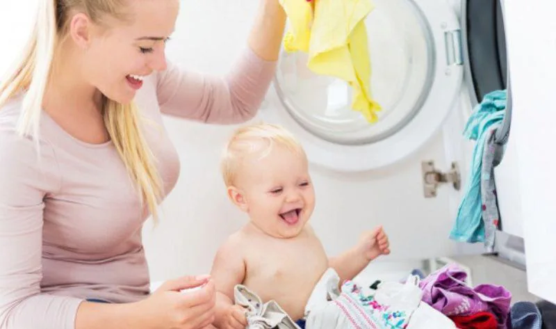 Nước giặt không phù hợp có thể gây kích ứng da, đặc biệt là với làn da nhạy cảm của trẻ nhỏ