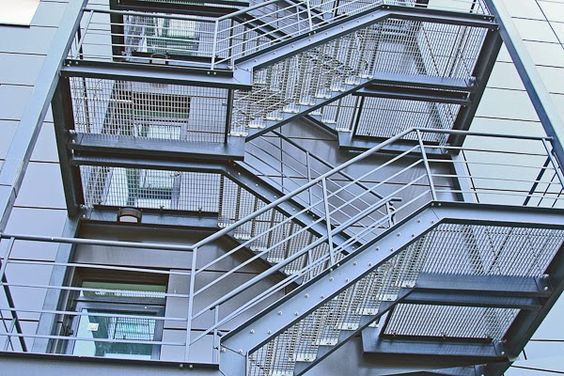 Thiết kế thang thoát hiểm đóng một vai trò vô cùng quan trọng trong việc bảo vệ cuộc sống và tài sản của mọi người. Tham gia xem ảnh liên quan đến thiết kế thang thoát hiểm, để tìm hiểu thêm về các yếu tố cần thiết trong việc thiết kế một cầu thang thoát hiểm an toàn và hiệu quả.